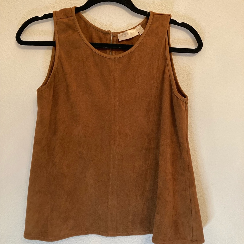 RD style top.